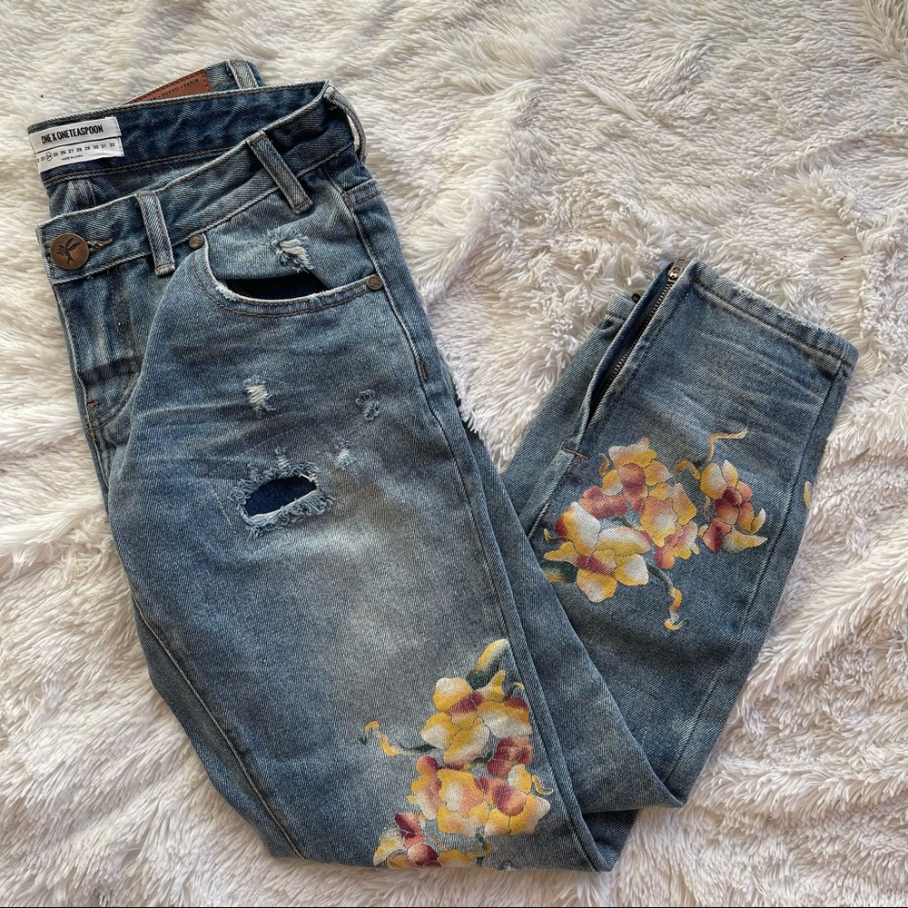 ONE by ONE Teaspoon Freebirds Distressed Flower Floral Ripped Jeans Size 24